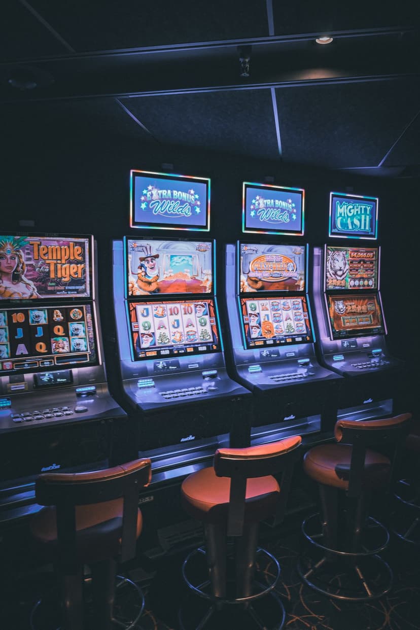 How Online Slot Payouts Are Calculated