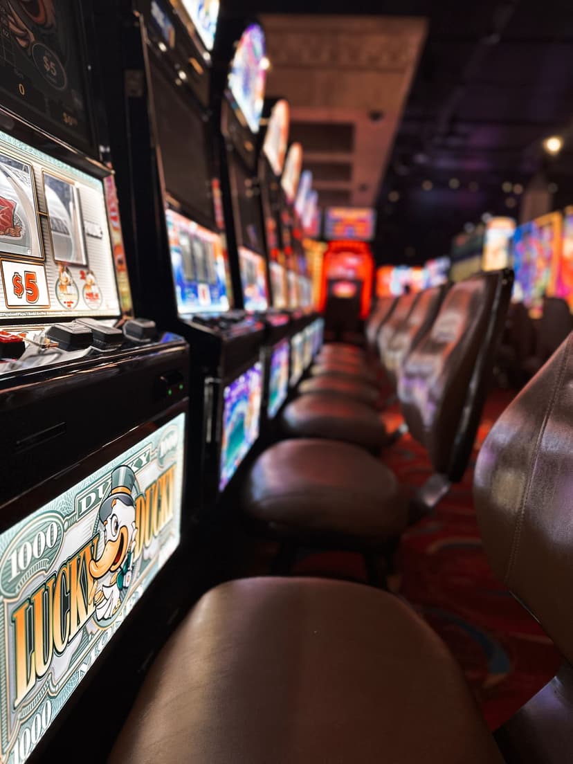 Video Poker vs Slots: Key Differences Explained